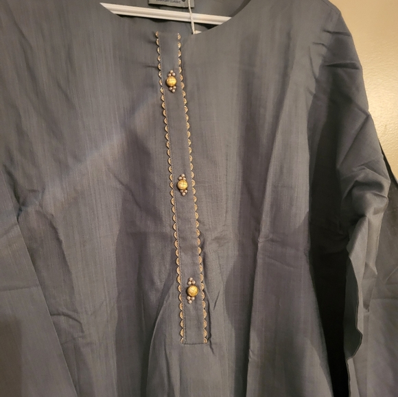 Long shirt - Picture 3 of 5